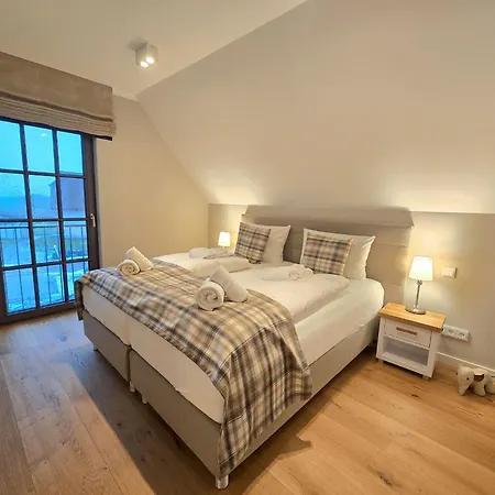 Reetland Am - Luxus Reetdachvilla Mit 3 Schlafzimmern, Sauna Und Kamin H20 Вилла *