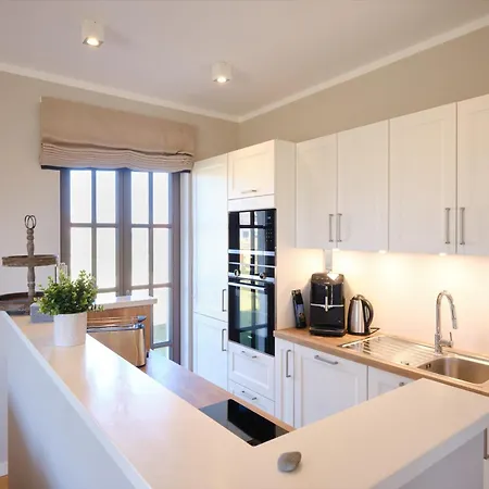 Reetland Am - Luxus Reetdachvilla Mit 3 Schlafzimmern, Sauna Und Kamin H20 * درانسكي