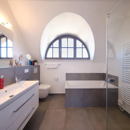 Вилла Reetland Am - Luxus Reetdachvilla Mit 3 Schlafzimmern, Sauna Und Kamin H20